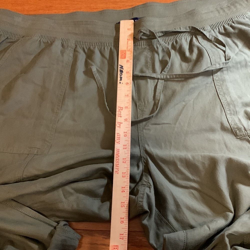 Tommy Hilfiger Sz 3X cargo/jogger cool/comfy olive green pants w/button-up cuff - Picture 6 of 12